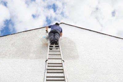 Peinture extérieure au Cendre — façades et ravalement